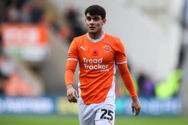 Blackpool 'dan Rob Apter, Sky Bet Ligi 1 maçı sırasında Blackpool Northampton Town' a karşı Bloomfield Road, Blackpool, İngiltere, 16 Kasım 2024