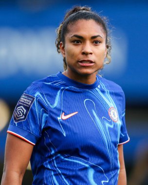 Chelsea 'den Catarina Macario Barclays Kadınlar Süper Ligi' nde Chelsea FC Kadınlar Manchester United Women 'a karşı Kingsmeadow Stadyumu, Kingsmeadow Stadyumu' nda 24 Kasım 2024 'te seyrediyor.