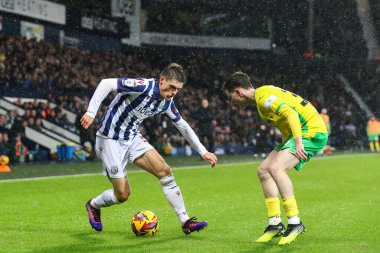 West Bromwich Albion 'dan Tom Fellows, West Bromwich Albion' a karşı Norwich City, The Hawthorns, West Bromwich, Birleşik Krallık 'ta 23 Kasım 202' de oynanan maçta maç yapıyor.