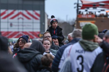Taraftarlar, Güz Ulusları Serisi sırasında İngiltere ile Japonya arasındaki Allianz Stadyumu, Twickenham, Birleşik Krallık, 24 Kasım 2024 maçına geldiler.