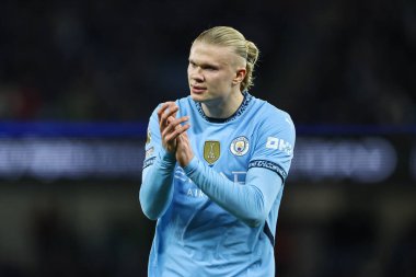 Erling Haaland of Manchester City applauds his team during the Premier League match Manchester City vs Tottenham Hotspur at Etihad Stadium, Manchester, United Kingdom, 23rd November 2024 clipart