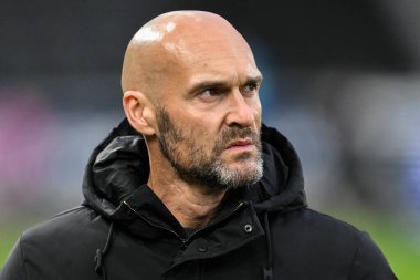 24 Kasım 202 'de Swansea City, Swansea.com Stadyumu' nda oynanan Swansea City - Leeds United maçında Swansea City 'nin teknik direktörü Luke Williams ile oynamıştır.