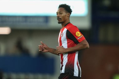 Brentford 'dan Ethan Pinnock Premier League maçında Everton, Brentford' a karşı Goodison Park, Liverpool, İngiltere, 23 Kasım 2024
