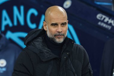 Manchester City - Tottenham Hotspur Premier League maçı sırasında Manchester City 'nin Pep Guardiola teknik direktörü. Etihad Stadyumu, Manchester, Birleşik Krallık, 23 Kasım 2024