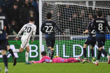 Swansea City 'den Liam Cullen, 24 Kasım 2024' te Swansea.com Stadyumu 'nda oynanan Swansea City-Leeds United maçında 2-1' lik skorla gol attı.