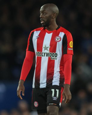 Brentford 'dan Yoane Wissa Premier Lig maçı sırasında Everton, Brentford' a karşı Goodison Park, Liverpool, İngiltere, 23 Kasım 2024