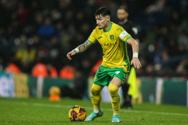 Norwich City 'den Borja Sainz, 23 Kasım 2024' te İngiltere 'nin başkenti West Bromwich Albion' a karşı Norwich City 'de oynanan Gökyüzü İddia Şampiyonası maçında topla ilerliyor.