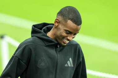Newcastle United takımından Alexander Isak, 25 Kasım 2024 tarihinde İngiltere 'nin Newcastle kentindeki St. James' s Park 'ta oynanan Premier League maçı sırasında sahaya çıktı.