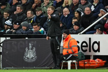 Newcastle United 'ın teknik direktörü Eddie Howe Premier League maçı sırasında Newcastle United ile West Ham United arasındaki St. James' s Park, Newcastle, İngiltere 'de 25 Kasım 2024