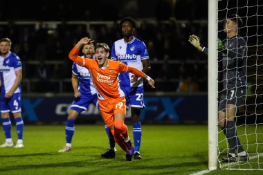Blackpool 'dan Dom Ballard, 26 Kasım 2024 tarihinde İngiltere' nin Bristol kentindeki Memorial Stadyumu 'nda oynanan 1.