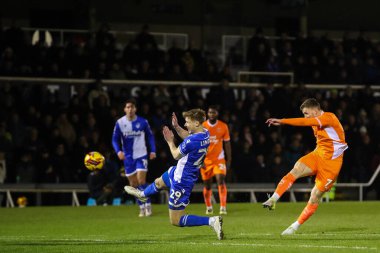Lee Evans, Bristol Rovers takımından Jamie Lindsay 'in koluyla Bristol Rovers' a karşı Blackpool 'da oynanan Gökyüzü İddia Ligi 1 maçında penaltıya engel olan golü attı. 