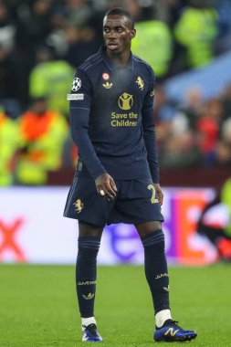 Juventus 'lu Timothy Weah UEFA Şampiyonlar Ligi, Lig Faz MD5 maçı sırasında Villa Park, Birmingham, Birleşik Krallık' ta Aston Villa 'ya karşı Juventus maçı, 27 Kasım 2024