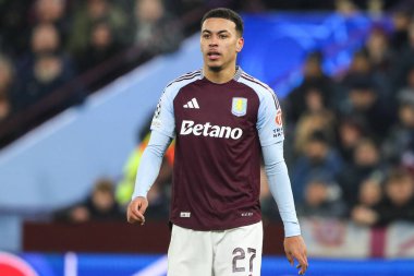 Aston Villa 'dan Morgan Rogers UEFA Şampiyonlar Ligi, Lig Faz MD5 maçı sırasında Villa Park, Birmingham, Birleşik Krallık' ta Aston Villa 'ya karşı Juventus maçı, 27 Kasım 2024