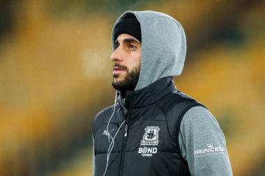 Plymouth Argyle takımından Rami Al Hajj, 26 Kasım 2024 'te Carrow Road, Norwich City - Plymouth Argyle maçından önce Carrow Road' a geldi.