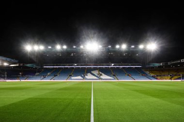 Elland Road 'un Gök İddia Şampiyonası maçındaki genel görüntüsü Leeds United ile Luton Town arasında 27 Kasım 2024' te Leeds Road, İngiltere 'de oynanan karşılaşma.