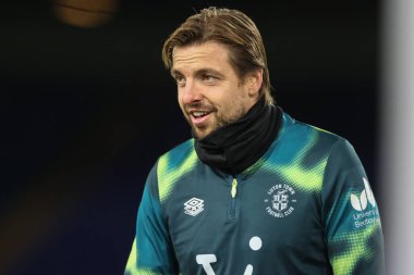 Luton Town 'dan Tim Krul 27 Kasım 2024' te Leeds Road, İngiltere 'de oynanan Sky Bet Şampiyonası maçında maç öncesi ısınma maçında Leeds United Luton Town' a karşı.