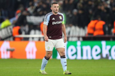 Aston Villa takımından JohnMcGinn UEFA Şampiyonlar Ligi, Lig Faz MD5 maçı Aston Villa Juventus 'a karşı Villa Park, Birmingham, Birleşik Krallık, 27 Kasım 2024