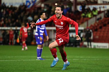 Barnsley 'den Josh Earl, 26 Kasım 2024' te Oakwell, Barnsley, İngiltere 'de oynanan Sky Bet 1 maçında golünü kutluyor.