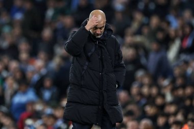 Manchester City teknik direktörü Feyenoord 'dan Dvid Hancko' nun UEFA Şampiyonlar Ligi maçı Manchester City - Feyenoord maçında 26 Kasım 2024 'te Etihad Stadyumu' nda aldığı 3-3 'lük skorla reaksiyon gösterdi.