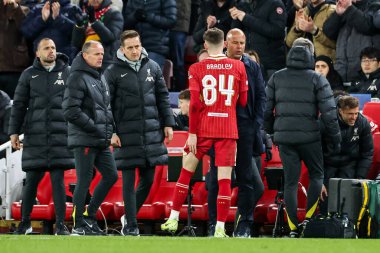 Liverpool 'lu Conor Bradley, UEFA Şampiyonlar Ligi, Lig Faz MD5 Liverpool Real Madrid Anfield, Liverpool, Birleşik Krallık' ta 27 Kasım 2024 tarihinde sakatlanarak yerine geçmiştir.