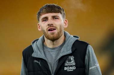 Plymouth Argyle takımından Dan Grimshaw, 26 Kasım 2024 'te Carrow Road, Norwich City - Plymouth Argyle maçından önce Carrow Road' a vardı.