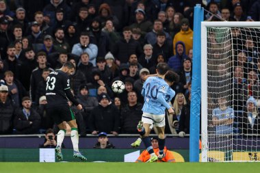 Feyenoord 'dan Dvid Hancko, 26 Kasım 2024 tarihinde Etihad Stadyumu' nda oynanan UEFA Şampiyonlar Ligi maçında 3-3 berabere kaldı.