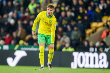 Norwich City 'den Callum Doyle, 26 Kasım 2024 tarihinde Norwich City, Norwich Road, Norwich, İngiltere' de Plymouth Argyle maçında Joma çoraplarını çıkardı.