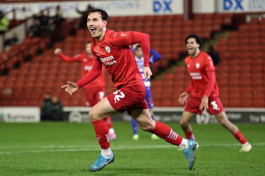 Barnsley 'den Josh Earl, 26 Kasım 2024' te Oakwell, Barnsley, İngiltere 'de oynanan Sky Bet 1 maçında golünü kutluyor.