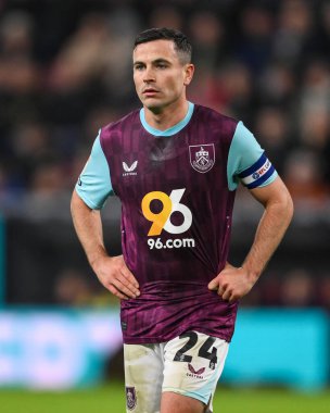 Burnley 'den Josh Cullen Sky Bet Şampiyonası maçında Burnley, Burnley, Burnley' de Coventry City 'e karşı.