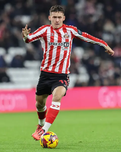 Sunderland takımından Chris Rigg, 26 Kasım 2024 'te Sunderland - West Bromwich Albion Stadyumu, Sunderland, Birleşik Krallık