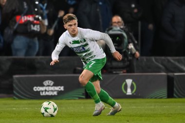 The New Saints F.C. 'den Josh Daniels. UEFA Konferans Ligi - Lig Sahnesi maçı The New Saints vs Djurgrden - Croud Meadow, Shrewsbury, İngiltere, 28 Kasım 2024