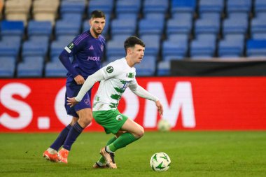 The New Saints F.C. 'den Rory Holden. UEFA Konferans Ligi - Lig Sahnesi maçı The New Saints vs Djurgrden - Croud Meadow, Shrewsbury, İngiltere, 28 Kasım 2024