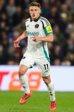 Newcastle United takımından Harvey Barnes, 30 Kasım 2024 'te İngiltere' nin Selhurst Park kentinde oynanan Crystal Palace - Newcastle United maçında...