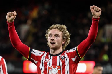 Sheffield United takımından Tom Davies, 29 Kasım 2024 'te Bramall Lane, Sheffield, İngiltere' de oynanan Sky Bet Şampiyonası maçında 1-0 'lık galibiyetini kutluyor.