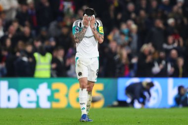 Newcastle United takımından Sandro Tonali, 30 Kasım 2024 'te Selhurst Park, Londra, İngiltere' de oynanan Premier League maçında Crystal Palace - Newcastle United maçında 1-1 'lik skora ulaşma golünü atarken,