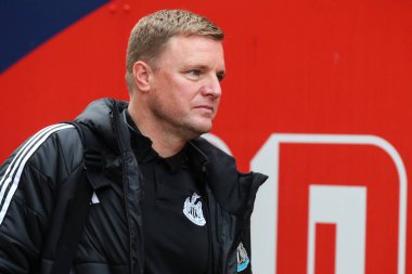 Newcastle United 'ın Eddie Howe teknik direktörü, 30 Kasım 2024 tarihinde İngiltere' deki Selhurst Park, Londra, İngiltere 'de oynanan Crystal Palace - Newcastle United maçı öncesinde geldi.