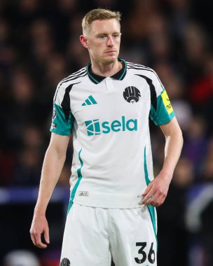 Newcastle United 'dan Sean Longstaff Premier League maçı sırasında Crystal Palace, Newcastle United' a karşı Selhurst Park, Londra, İngiltere, 30 Kasım 2024