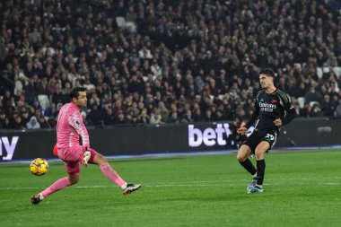 Arsenal takımından Kai Havertz 30 Kasım 202 'de Londra Stadyumu' nda oynanan Premier League maçında West Ham United ve Arsenal maçında 0-4 berabere kaldı.