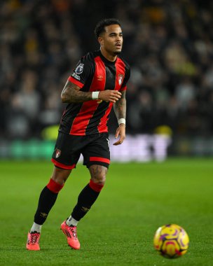 Bournemouth 'dan Justin Kluivert Premier Lig maçı sırasında Wolverhampton Wanderers, Molineux, Wolverhampton' da Bournemouth 'a karşı, 30 Kasım 202