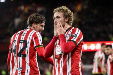 Sheffield United takımından Tom Davies, 29 Kasım 202 'de Bramall Lane, Sheffield, İngiltere' de oynanan Sky Bet Şampiyonası maçında golünü 1-0 atmasını kutluyor.