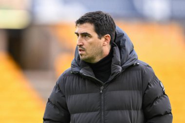 Bournemouth Andoni Iraola teknik direktörü, 30 Kasım 202 'de İngiltere' nin Wolverhampton, Wolineux, Wolverhampton 'da oynanan Premier League maçı öncesinde Wolverhampton Wanderers' a karşı Bournemouth maçına geldi.