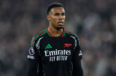30 Kasım 2024 'te Londra Stadyumu' nda oynanan Premier League maçında Gabriel of Arsenal, West Ham United ve Arsenal maçında...