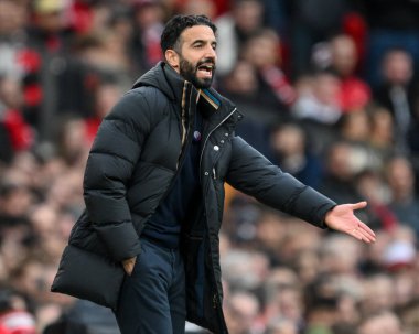 Manchester United takımının teknik direktörü Ruben Amorim, Manchester United 'ın 1 Aralık 2024' te Old Trafford 'da Everton' a karşı oynadığı Premier League maçında teknik alanda tepki gösterdi.