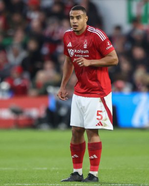 Nottingham Ormanı 'ndan Murillo Santiago Premier Lig maçı sırasında Nottingham Forest, Ipswich Town' a karşı City Ground, Nottingham, 30 Kasım 2024