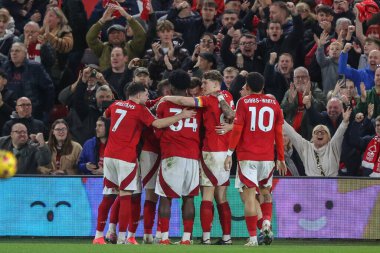 Nottingham Ormanı 'ndan Chris Wood 30 Kasım 2024' te İngiltere 'nin Nottingham kentinde oynanan Premier League maçı Nottingham Forest-Ipswich Town maçında 1-0' lık galibiyetini kutluyor.