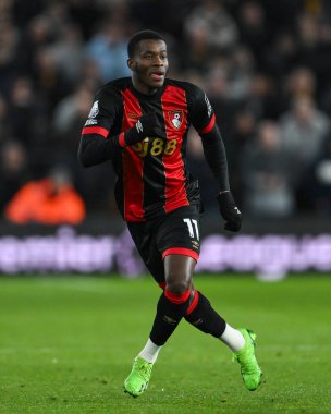 Bournemouth 'dan Dango Ouattara Premier League maçı sırasında Wolverhampton Wanderers, Molineux, Wolverhampton' da Bournemouth 'a karşı, 30 Kasım 2024