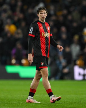 Bournemouth 'dan Illya Zabarnyi Premier Lig karşılaşmasında Wolverhampton Wanderers, Molineux, Wolverhampton' da Bournemouth 'a karşı, 30 Kasım 2024
