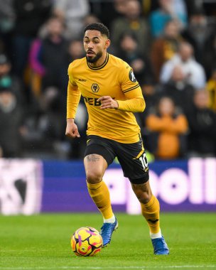 Wolverhampton Wanderers takımından Matheus Cunha, 30 Kasım 2024 'te İngiltere' nin Molineux kentinde oynanan Premier League maçında Wolverhampton Wanderers 'a karşı Bournemouth maçında topa vuruyor.