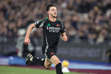 Arsenal 'den Declan Rice, 30 Kasım 2024' te Londra Stadyumu 'nda oynanan Premier League maçında West Ham United Arsenal' e karşı.