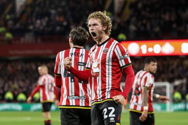 Sheffield United takımından Tom Davies, 29 Kasım 2024 'te Bramall Lane, Sheffield, İngiltere' de oynanan Sky Bet Şampiyonası maçında 1-0 'lık galibiyetini kutluyor.